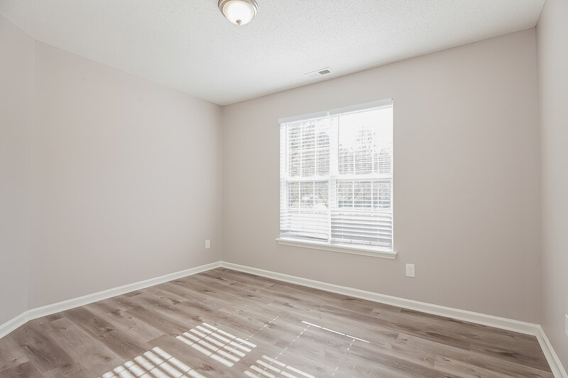 2,250/Mo, 5513 Brook Falls Ct Unit 13 Charlotte, NC 28269 Bedroom View 4