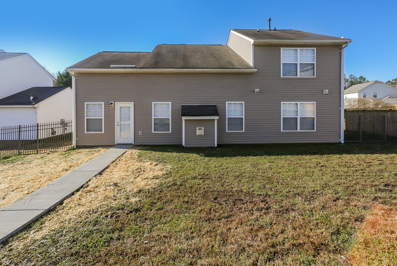 1,870/Mo, 2647 Captains Watch Rd NE Kannapolis, NC 28083 Rear View 2