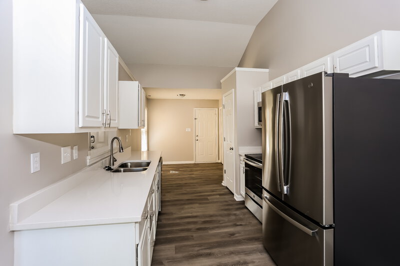 1,680/Mo, 304 Patrick Ave SW Concord, NC 28025 Kitchen View