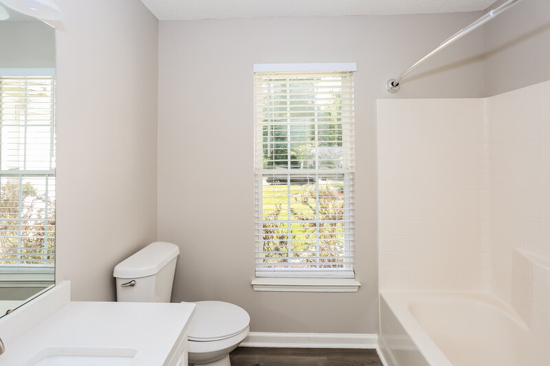 1,680/Mo, 304 Patrick Ave SW Concord, NC 28025 Bathroom View