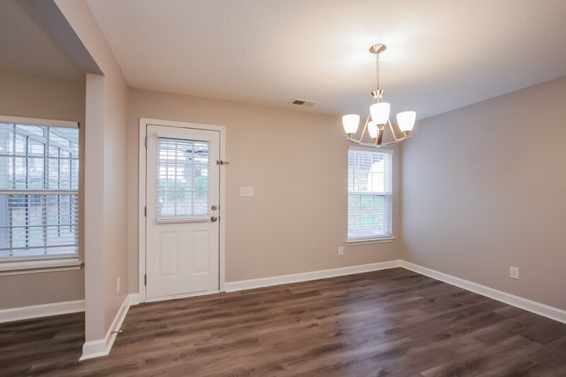 2,305/Mo, 1038 Allegiance Dr Charlotte, NC 28217 Dining Room View