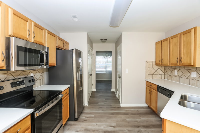 3,030/Mo, 2012 Quill Ct Kannapolis, NC 28083 Kitchen View