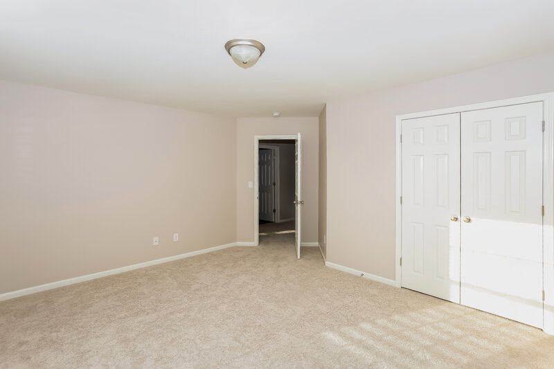 3,030/Mo, 2012 Quill Ct Kannapolis, NC 28083 Main Bedroom View 2