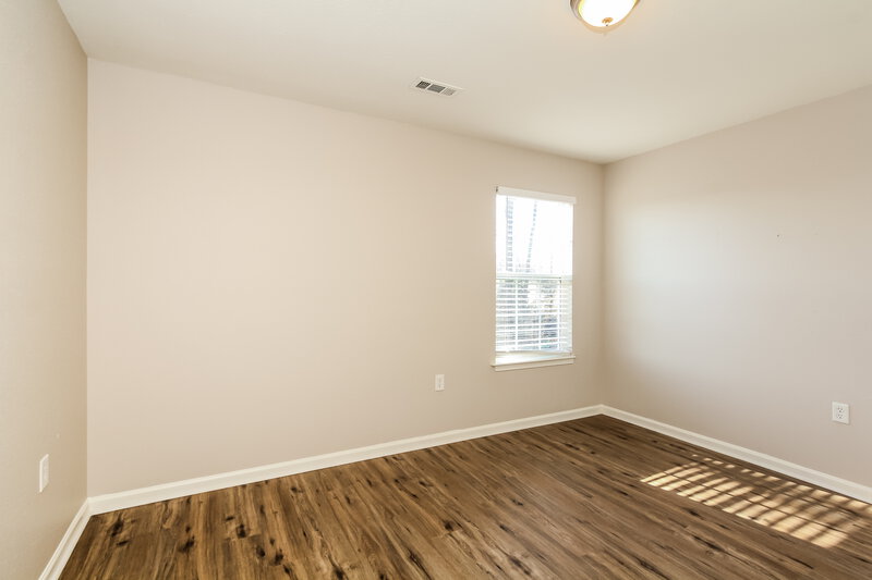 2,280/Mo, 4521 Oakburn Drive Charlotte, NC 28269 Bedroom View 3