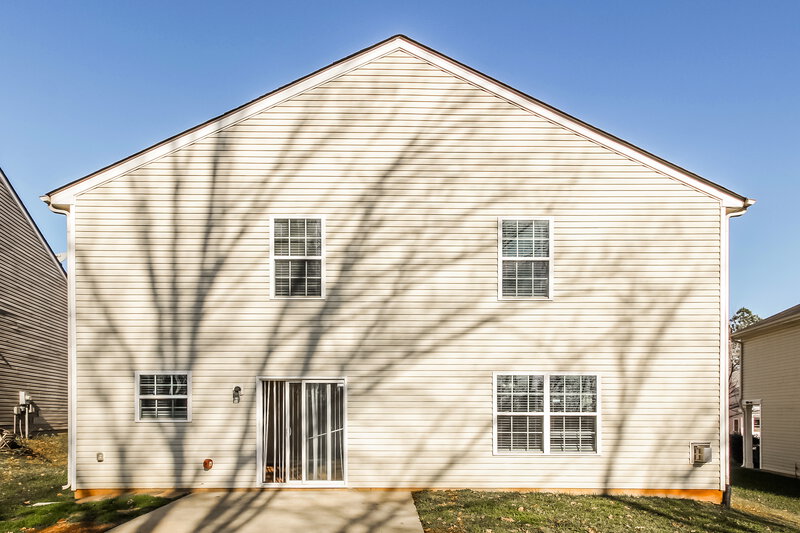 2,280/Mo, 4521 Oakburn Drive Charlotte, NC 28269 Rear View