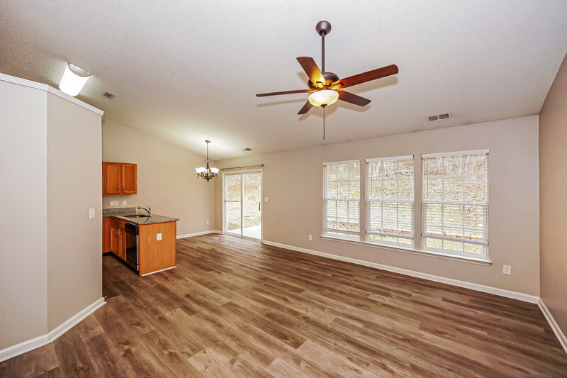 1,890/Mo, 2082 Chapel Creek Rd Concord, NC 28025 Living Room View 2