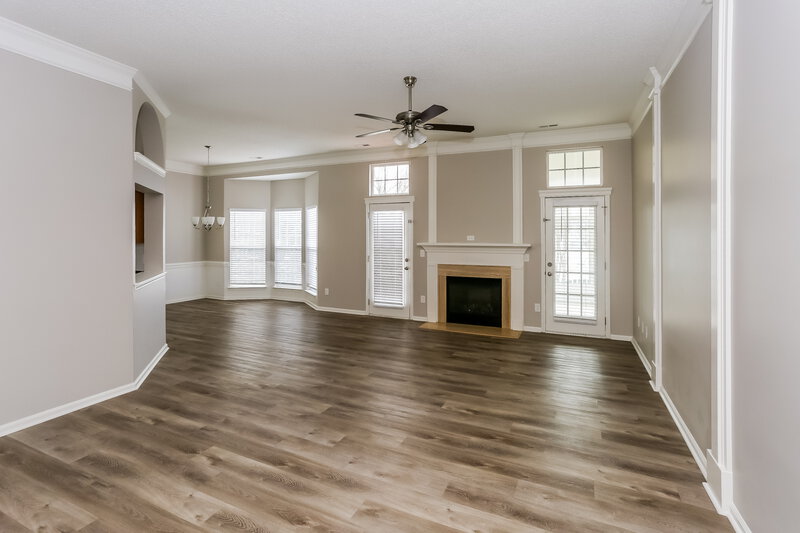 3,710/Mo, 5719 Falls Ridge Ln Charlotte, NC 28269 Living Room View