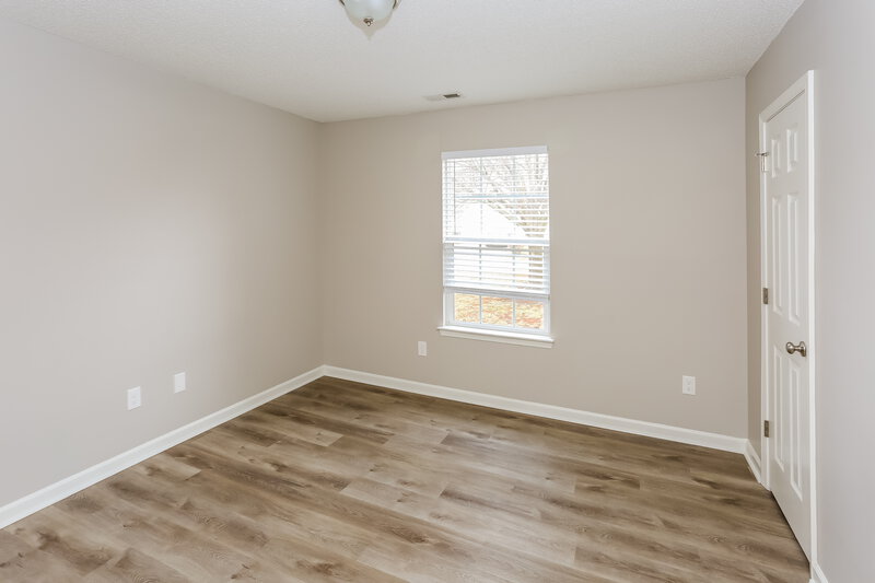 3,710/Mo, 5719 Falls Ridge Ln Charlotte, NC 28269 Bedroom View 3
