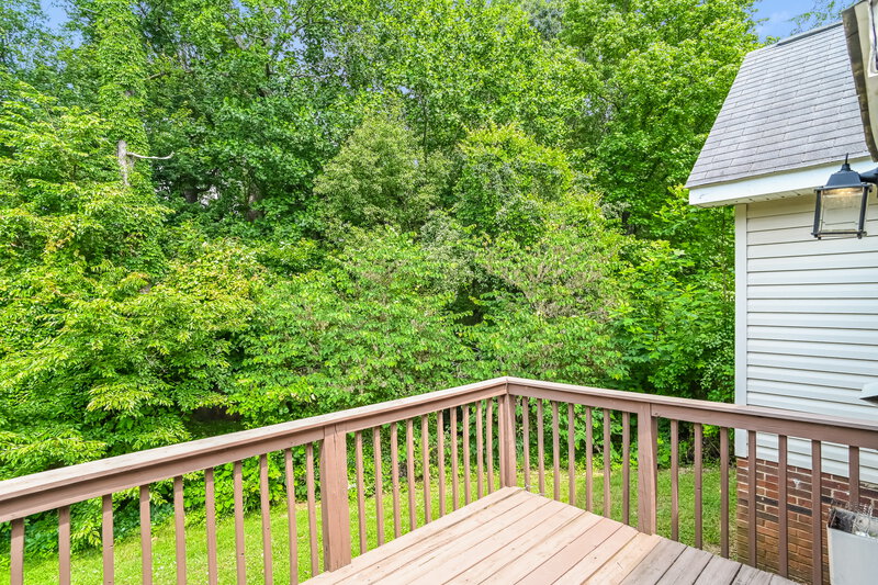 2,180/Mo, 3522 Mayspring Pl Charlotte, NC 28269 Deck View