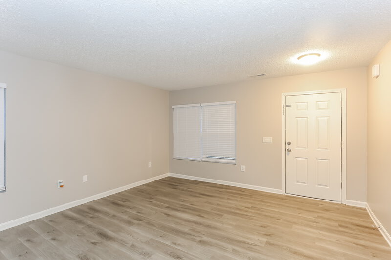 1,870/Mo, 13515 Glasgow Green Ln Charlotte, NC 28213 Living Room View
