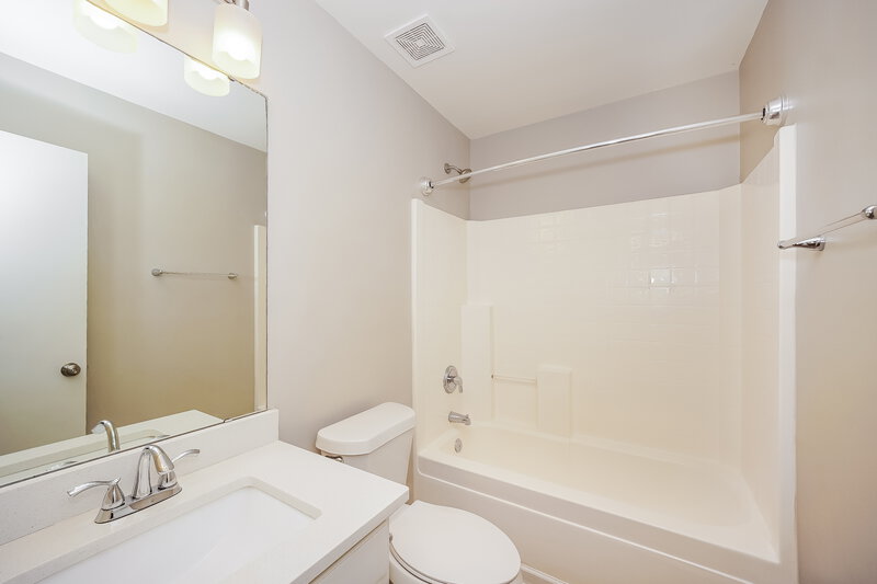 1,965/Mo, 125 Camforth Dr Mooresville, NC 28117 Bathroom View