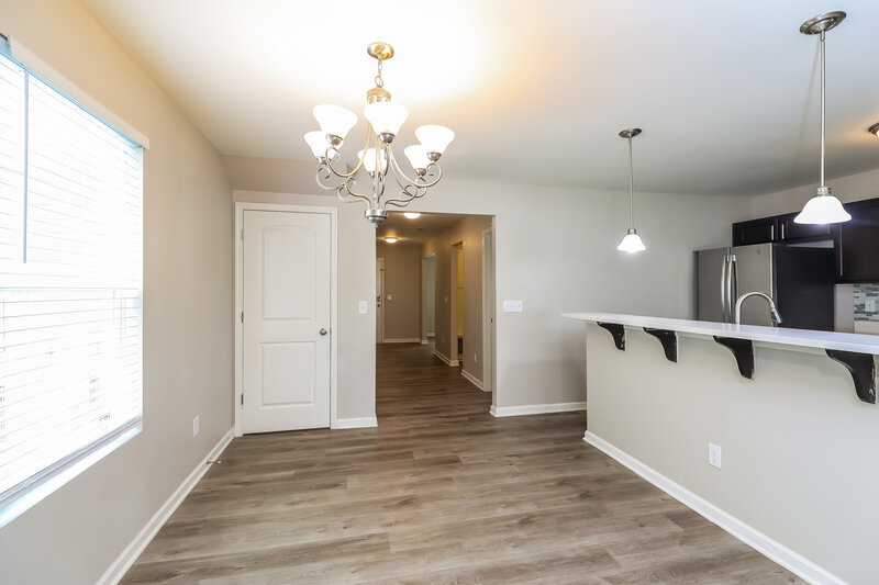 2,065/Mo, 916 Harrier Rd Charlotte, NC 28216 Dining Room View