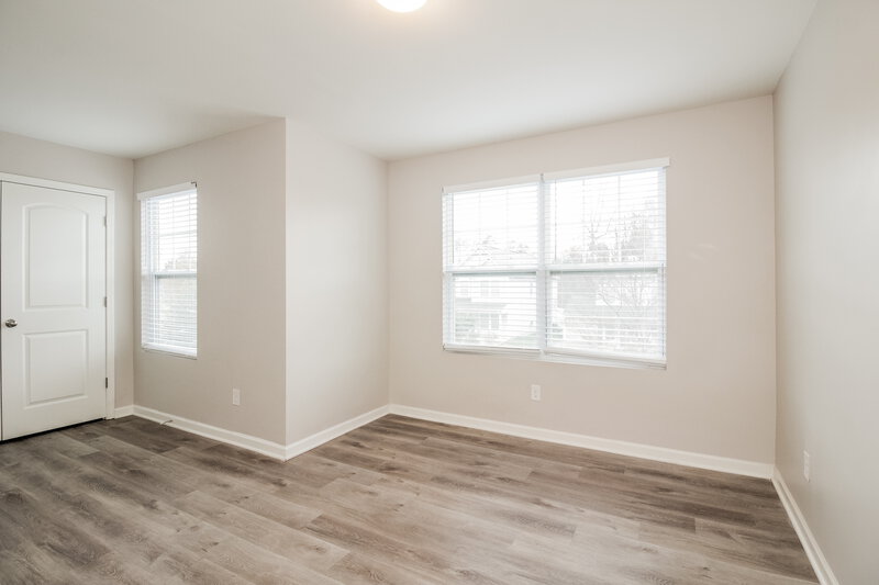 2,200/Mo, 916 Harrier Rd Charlotte, NC 28216 Bedroom View 3
