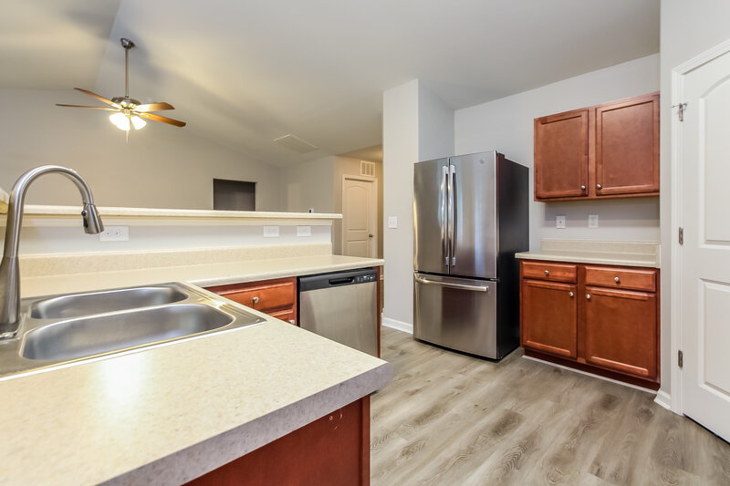 1,960/Mo, 2020 Red Leaf Ct Dallas, NC 28034 Misc View 6