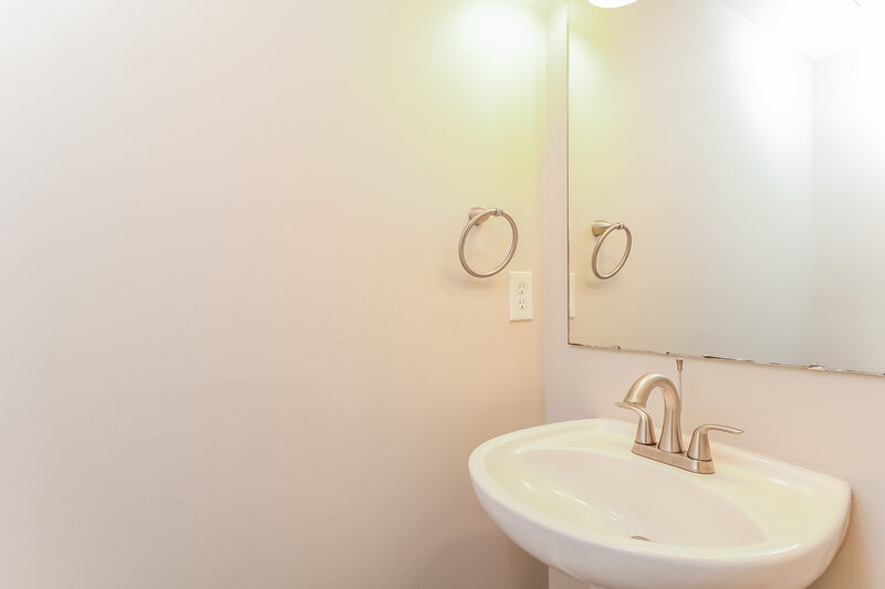 2,465/Mo, 9802 Steele Meadow Rd Charlotte, NC 28273 Powder Room View