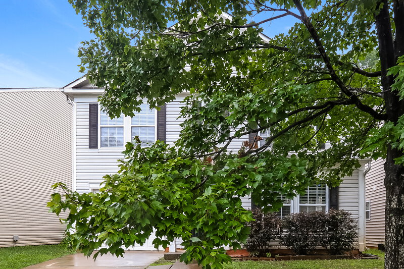 1,945/Mo, 7221 Fox Point Dr Charlotte, NC 28269 External View