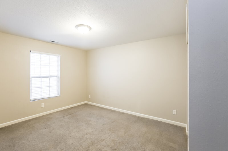 1,945/Mo, 7221 Fox Point Dr Charlotte, NC 28269 Bedroom View 3