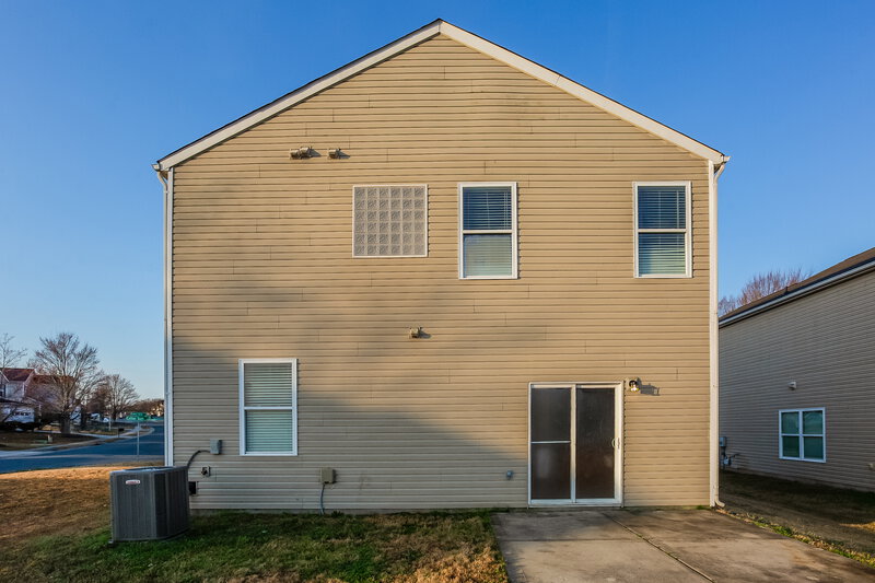 2,235/Mo, 9202 Cotton Gum Rd Charlotte, NC 28227 Rear View 2