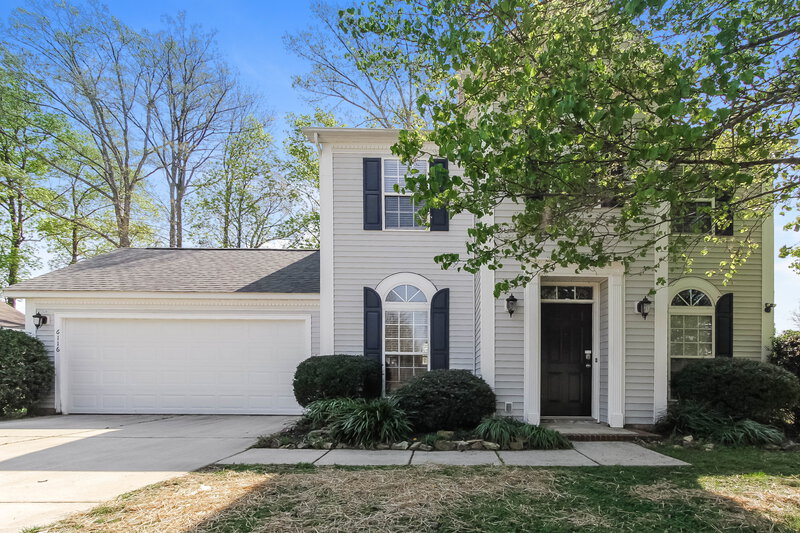 2,900/Mo, 6116 Red Clover Ln Charlotte, NC 28269 External View