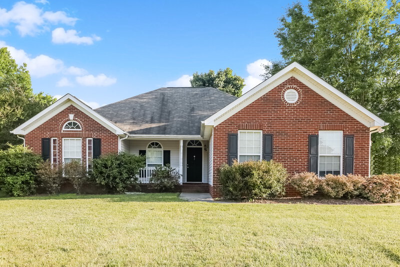 2,040/Mo, 3209 Revere Rd Monroe, NC 28110 External View