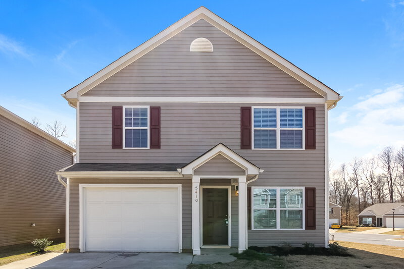 1,830/Mo, 5410 Park Brook Dr Charlotte, NC 28269 External View