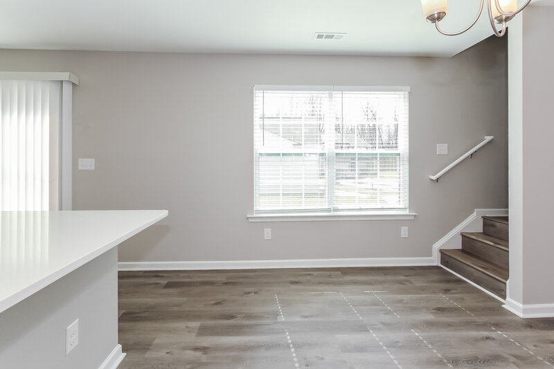 1,830/Mo, 5410 Park Brook Dr Charlotte, NC 28269 Dining Room View