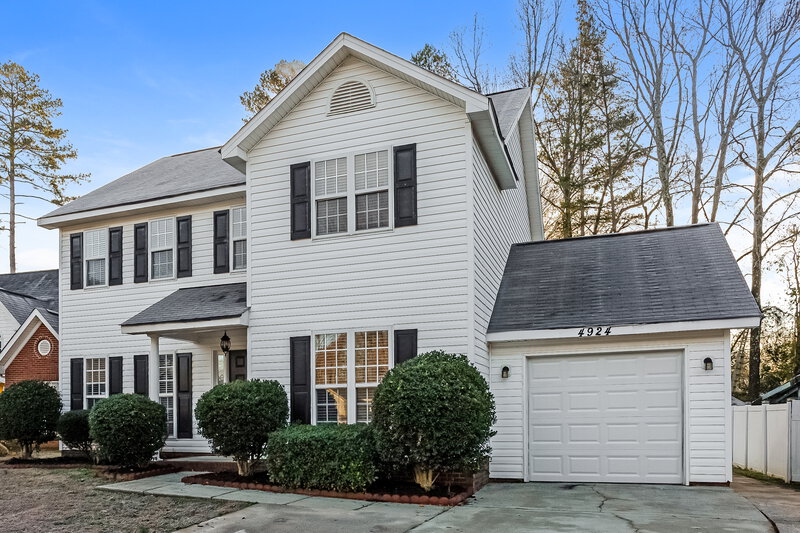 1,935/Mo, 4924 Rosena Dr Charlotte, NC 28227 Front View