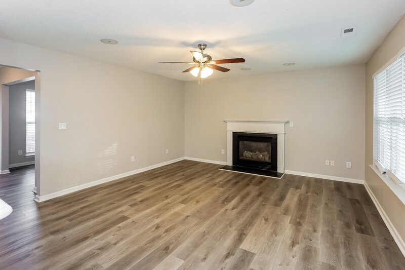 1,935/Mo, 4924 Rosena Dr Charlotte, NC 28227 Living Room View