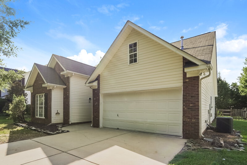 2,160/Mo, 4003 Enderbury Dr Indian Trail, NC 28079 Front View