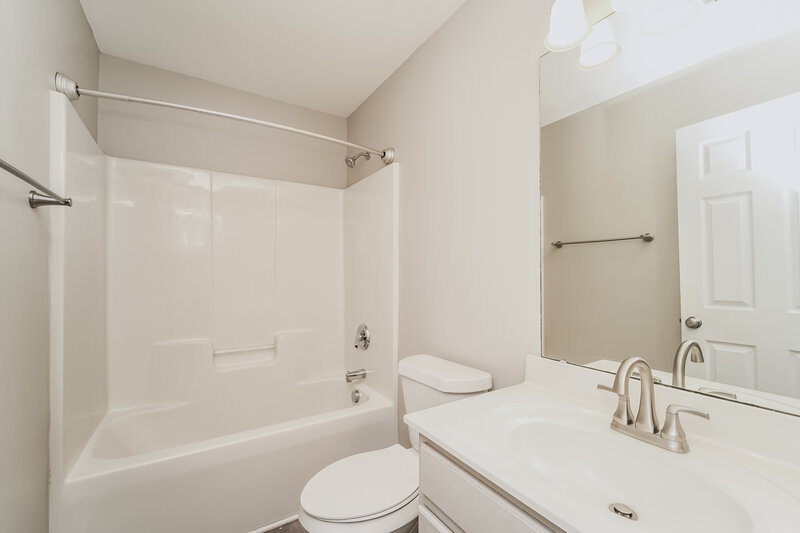 2,160/Mo, 4003 Enderbury Dr Indian Trail, NC 28079 Bathroom View