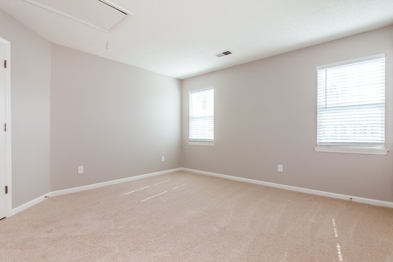2,315/Mo, 2401 Katherine Kiker Rd Charlotte, NC 28213 Bedroom View