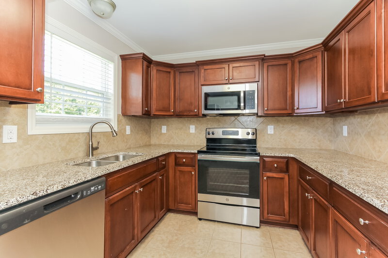 1,755/Mo, 1106 Cason St Belmont, NC 28012 Kitchen View