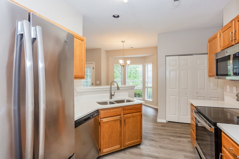 2,305/Mo, 219 Forest Pond Rd Kannapolis, NC 28083 Kitchen View