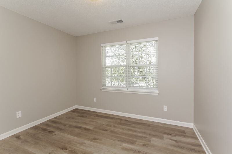 1,995/Mo, 12160 Old Willow Rd Charlotte, NC 28269 Bedroom View 2