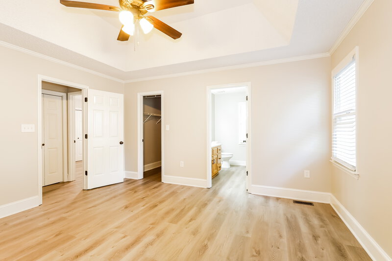 1,825/Mo, 5406 Branch St Charlotte, NC 28215 Main Bedroom View