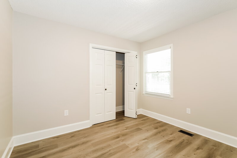 1,825/Mo, 5406 Branch St Charlotte, NC 28215 Bedroom View 2