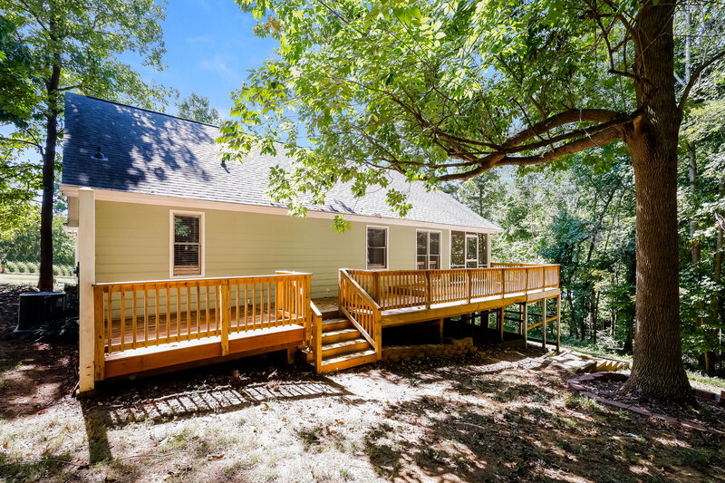 1,825/Mo, 5406 Branch St Charlotte, NC 28215 Rear View