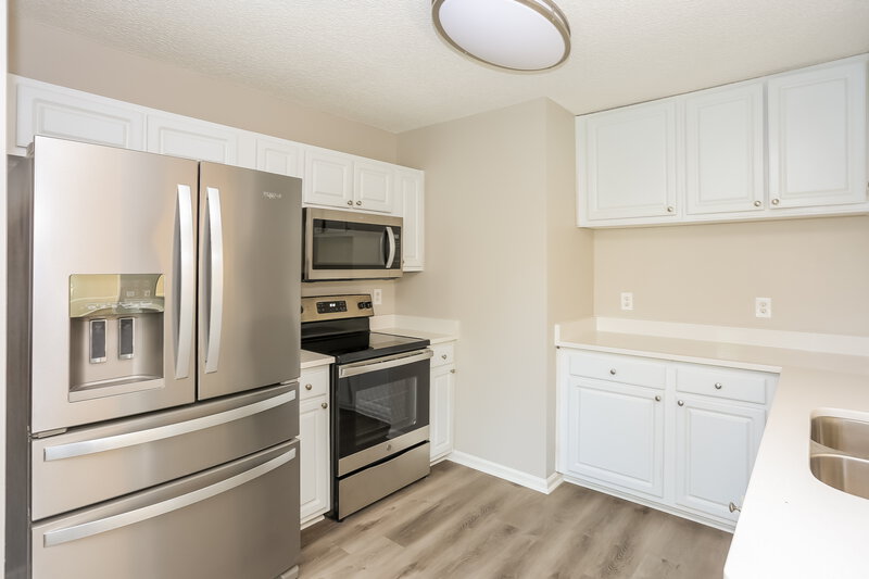 1,730/Mo, 4209 4 Winds Ct SW Concord, NC 28027 Kitchen View