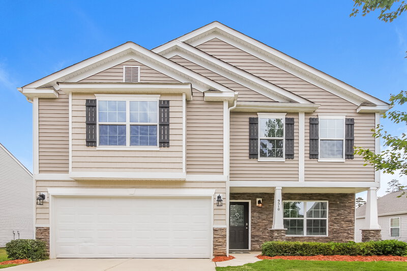 3,980/Mo, 9510 Pond Vista Court Charlotte, NC 28216 Front View