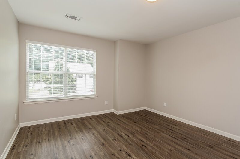 3,980/Mo, 9510 Pond Vista Court Charlotte, NC 28216 Bedroom View 2