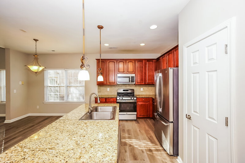 2,365/Mo, 1413 Moss Creek Dr Harrisburg, NC 28075 Kitchen View 2