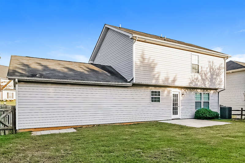 1,895/Mo, 4075 Clover Rd NW Concord, NC 28027 Rear View 3