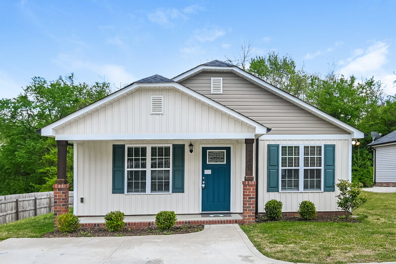 1,775/Mo, 240 Cabarrus Ave E Concord, NC 28025 External View