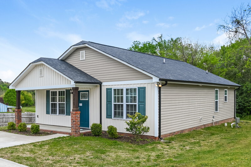 1,775/Mo, 240 Cabarrus Ave E Concord, NC 28025 Front View