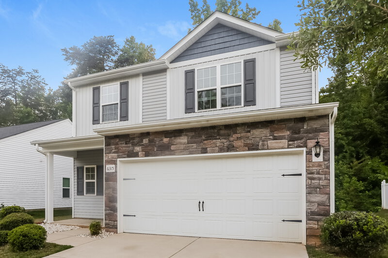 1,915/Mo, 6315 Sydney Mae Charlotte, NC 28262 Front View