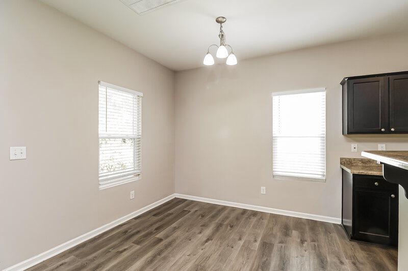 2,080/Mo, 6315 Sydney Mae Charlotte, NC 28262 Dining Room View