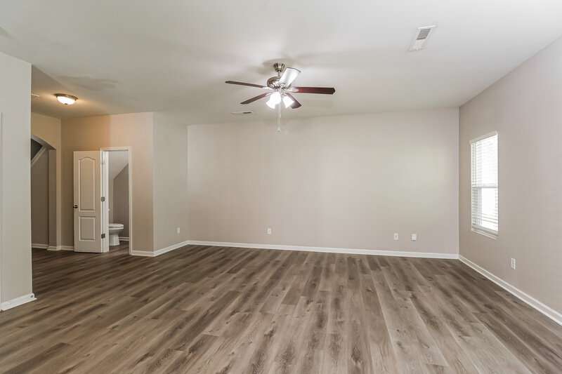 2,080/Mo, 6315 Sydney Mae Charlotte, NC 28262 Family Room View