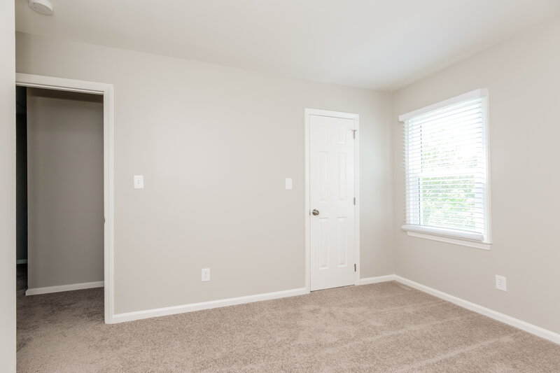 2,340/Mo, 7225 Canyon Dr Charlotte, NC 28262 Bedroom View 2