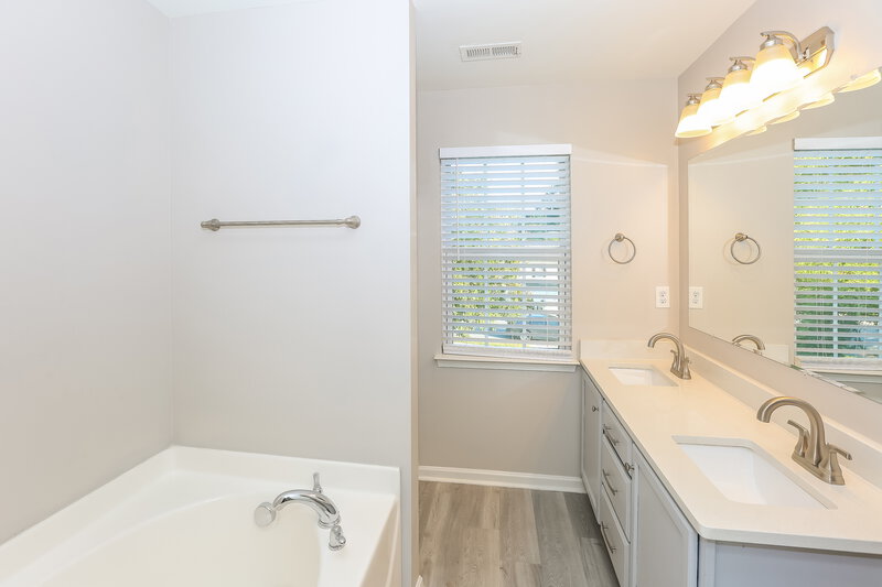 2,090/Mo, 802 Wesley Alan Ln Charlotte, NC 28213 Misc View 8