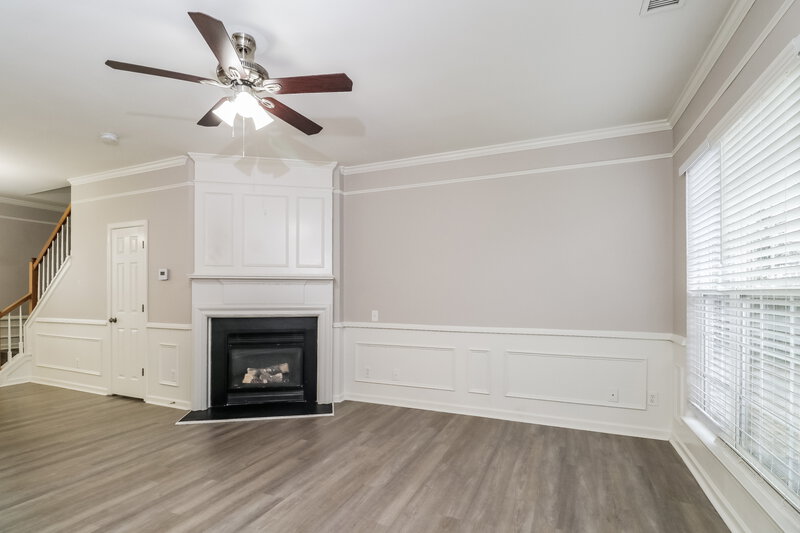 2,120/Mo, 11814 Nestar Pl Charlotte, NC 28273 Living Room View 2